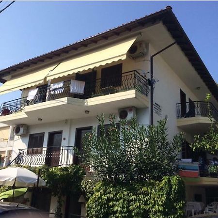 Marco'S Appartments เนอาโปติไดอา ภายนอก รูปภาพ