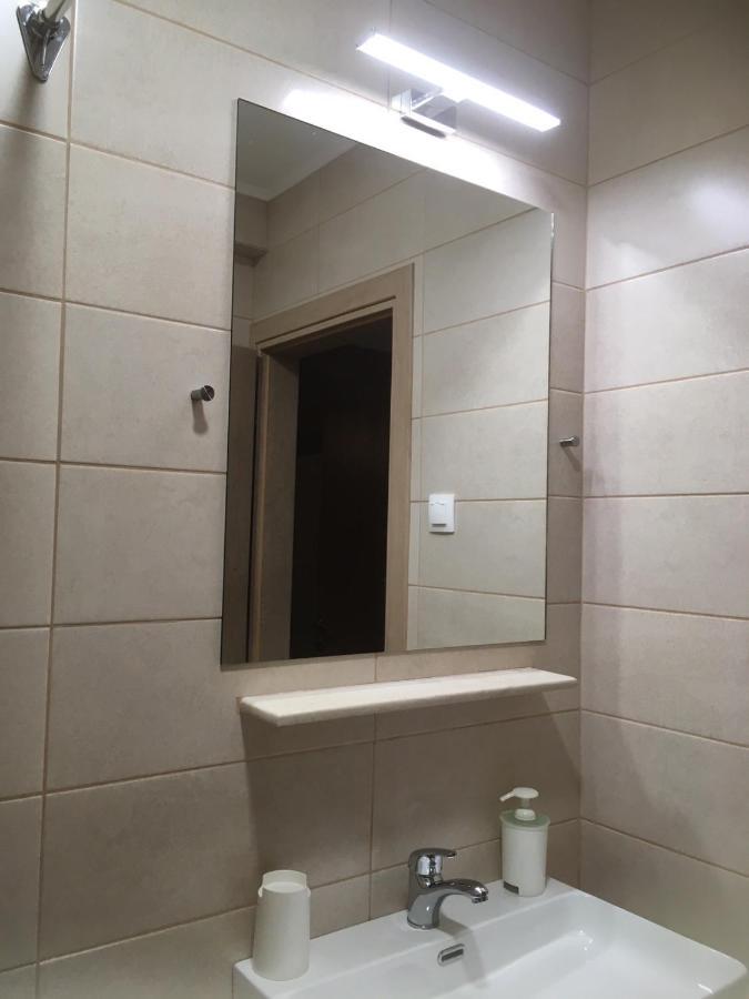 Marco'S Appartments เนอาโปติไดอา ภายนอก รูปภาพ