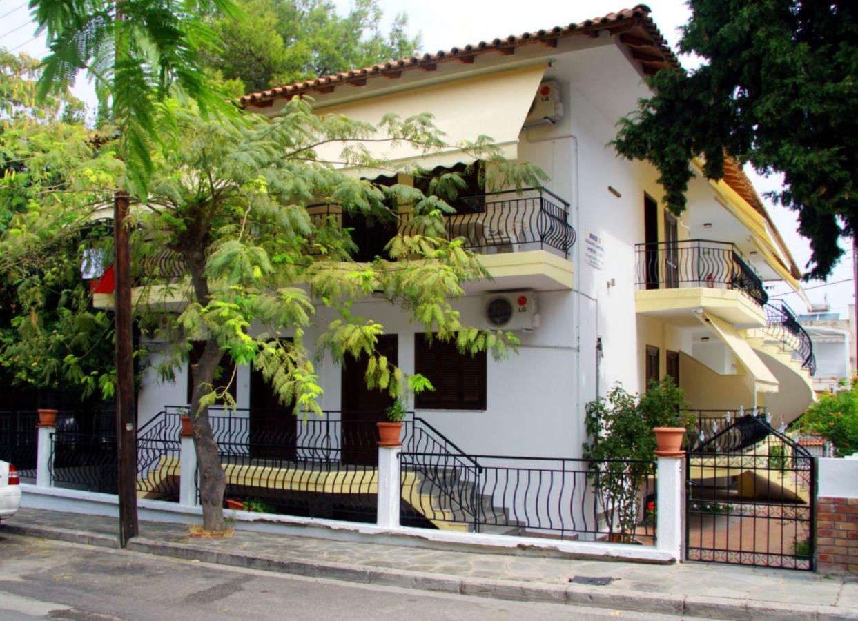 Marco'S Appartments เนอาโปติไดอา ภายนอก รูปภาพ